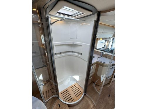Hymer BML-I 790 Masterline Queensbett Hubbett Alde EP Level Ofen Anh&auml;ngerkupplung Markise Foto: 20