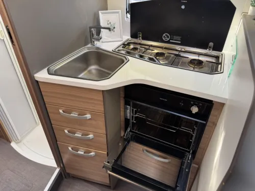 Adria Matrix Supreme 670 SL ALDE Automate BOMVOL! photo: 15