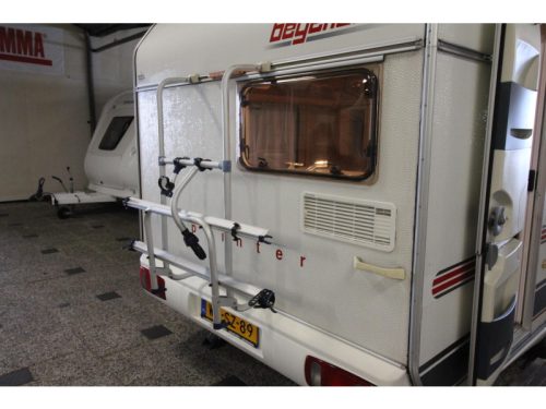 Beyerland Sprinter Lite 390 FB Awning, Bicycle rack photo: 18