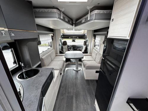 Challenger Etape Edition 270 Single beds/Automatic! photo: 8