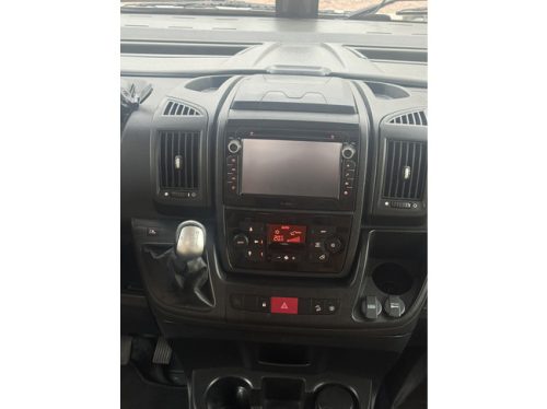 Knaus Sun I 900 LX automaat 177 pk full options Queensbed+techo elevable 2x aire acondicionado en techo elktr antena autom&aacute;tica Victron 3x TV remis plisado cuero gran garaje foto: 10