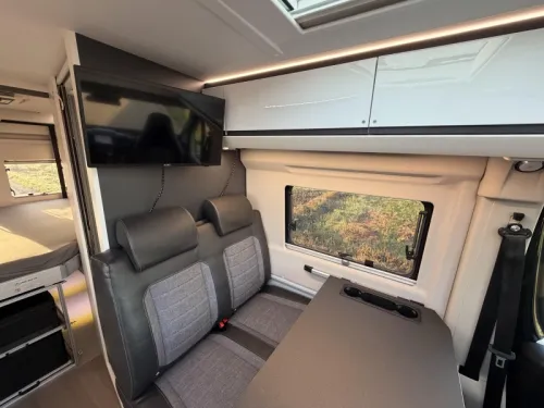 Adria Twin Supreme 640 SGX Lithium, inversor, Solar foto: 18