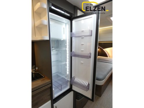 Hobby Excellent Edition 540 UL Mover, awning, bike rack photo: 8
