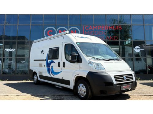 P&ouml;ssl 2win TJL,Fixed bed,Awning,120HP photo: 2