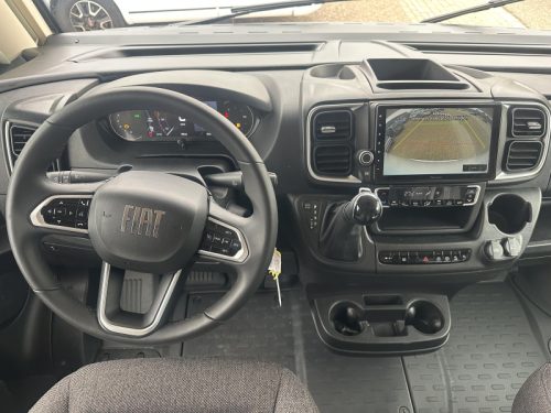 Knaus L!ve I 650 MEG IH44 photo: 12