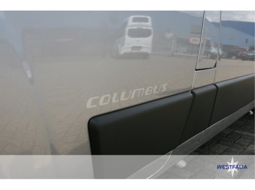 Westfalia Columbus 600D 140hp Auto. now with FREE pop-top roof worth &euro; 6,599.00 + registration premium &euro; 4,681.00 photo: 5