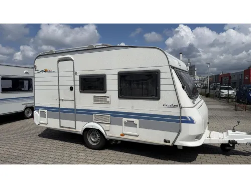 Hobby Excellent Easy 400 SF cama transversal asiento de tren inodoro foto: 0
