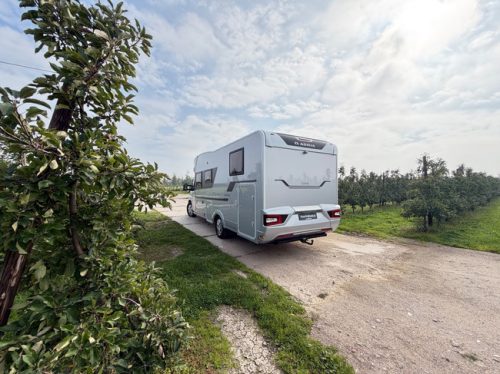 Adria CORAL 670 SC Supreme AUTOMAAT / C1 RBW / 5 SITZPL&Auml;TZE / LUFTFEDERUNG / ALDE / SOLARPANEL / MAXXFAN /CONSTRUCT SLOT / OFEN Foto: 2