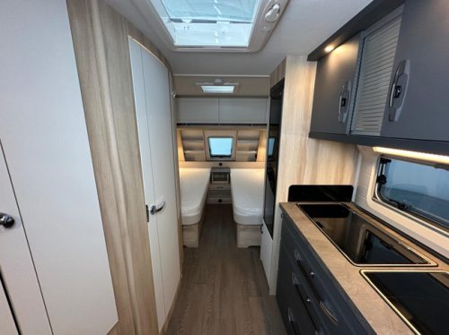 Hobby De Luxe 495 UL photo: 18