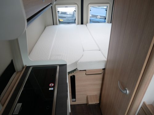 Sunlight Cliff 640, 6.40 Meter Van conversion, Single beds photo: 16