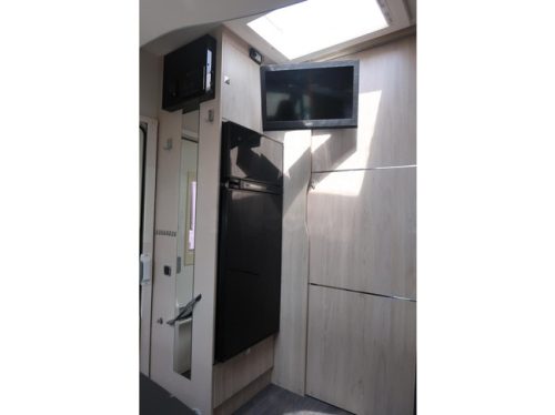 Chausson 757 SPECIAL EDITION | GEPFLEGTER ZUSTAND | 2X SOLARPANEL | 150PS | Luftfederung Foto: 19