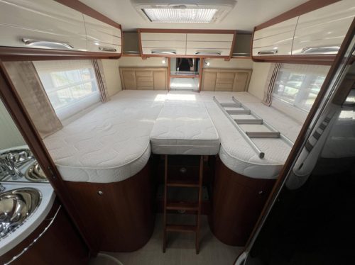 Mobilvetta KEA P65 premium class camper length and lift bed photo: 4
