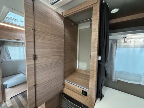 Weinsberg CaraOne Edition HOT 390 QD Vorzelt | Ex-Mietfahrzeug Foto: 15