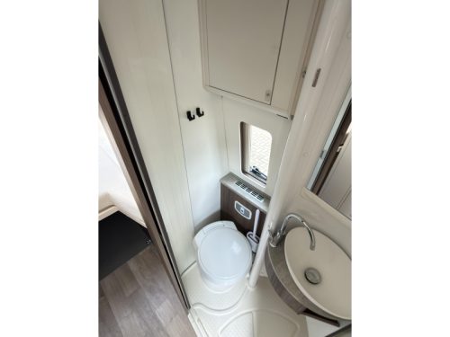 Kabe Travel Master Van 4x4 Single beds photo: 20