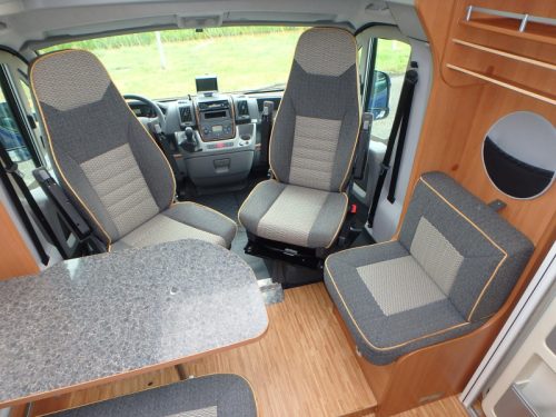 Dethleffs Globebus T 4 photo: 11