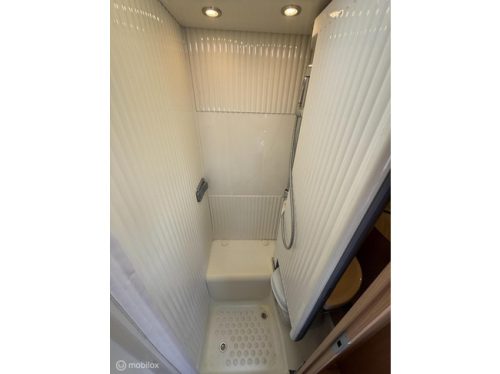 Dethleffs Trend T6617 Single beds! Very neat! photo: 12