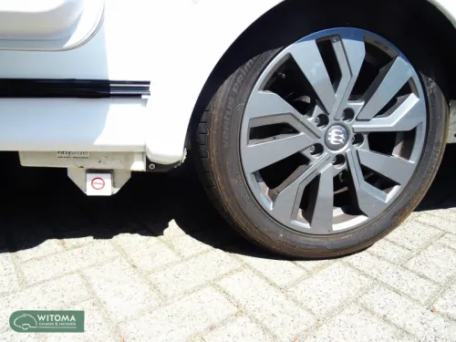 Knaus Sport Silver Selection 420 QD SALE Rangierhilfe - Markise  Foto: 12