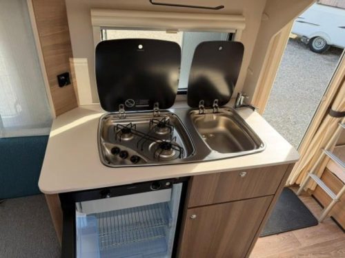 Dethleffs C'Joy 480 QLK mover air conditioning bunk bed photo: 16