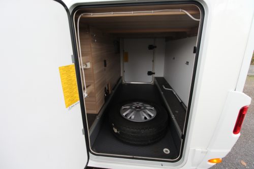 Adria Martix Axess M670 SL photo: 2