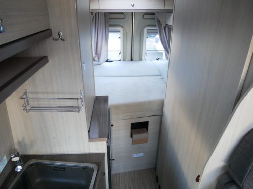 P&ouml;ssl 2win, 6 Meter Van conversion, Towing hitch, Diesel heater photo: 17