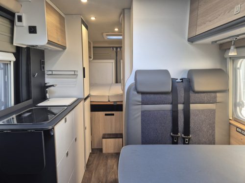 Sunlight CLIFF 600 EURO 6 ONLY 35,011 KM!! SOLAR PANEL LITHIUM AIR SUSPENSION TRANSVERSE BED SWIVEL SEATS photo: 20