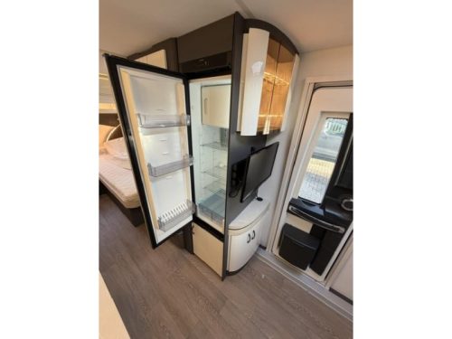 Hobby Excellent 460 SL Incl. Mover and Awning  photo: 21