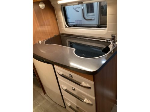 Hobby On Tour 470 KMF awning photo: 11