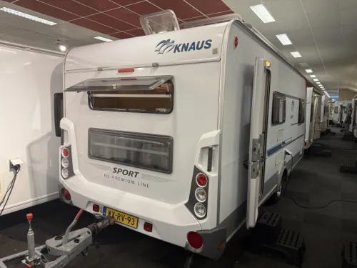 Knaus Sport 500 FDK STAPELBED VASTBED ZITJE foto: 1