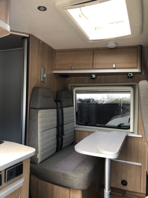 Hymer Yellowstone 649 SINGLE BEDS photo: 23