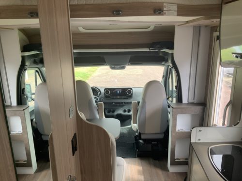 B&uuml;rstner Lyseo Harmony Line 690, AUTOMAAT, Mercedes Sprinter 2.2 163 Pk Enkele-bedden, hefbed, Luchtvering, Bj. 2020 &ldquo; Ihr Wohnmobil-Verkaufsvermittler Wohnmobilzentrum on the road Marum Foto: 16