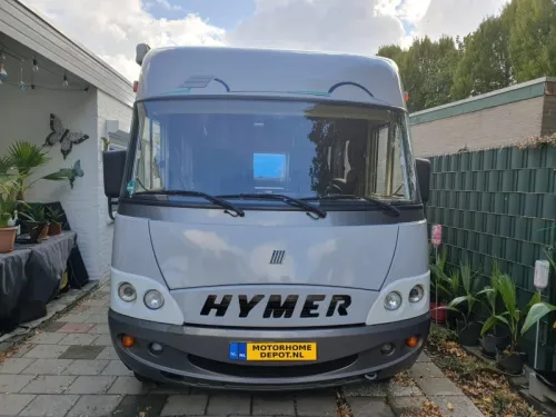 Hymer B694  photo: 2