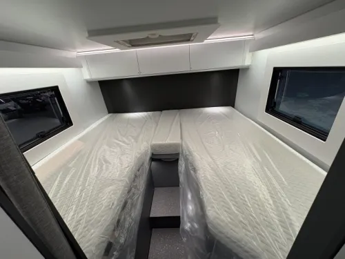 Adria Compact Max DL automatic / compact photo: 16