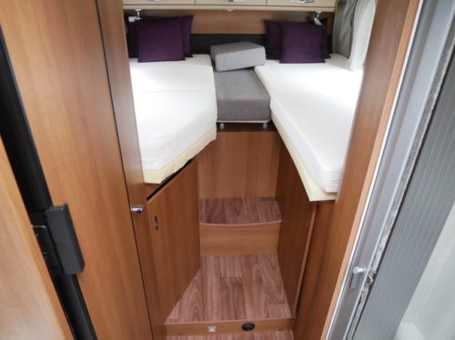 Knaus Van TI 650 MEG Platinum, Lits jumeaux, Climatisation de toit photo : 16