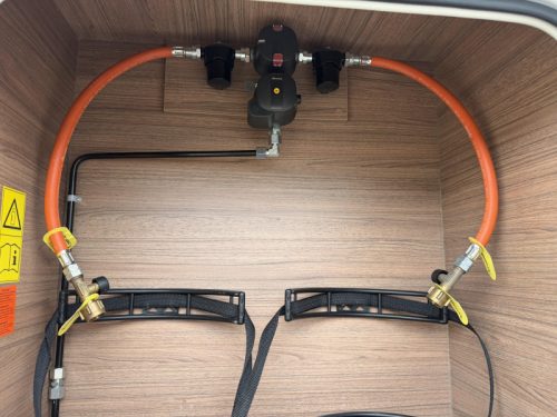 Knaus Vansation 640 MEG corner bed TVT 177hp towbar C23  photo: 4