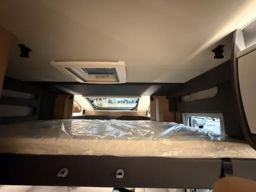 Knaus L!ve Wave 650 MEG Black Selection /Automatik Foto: 16