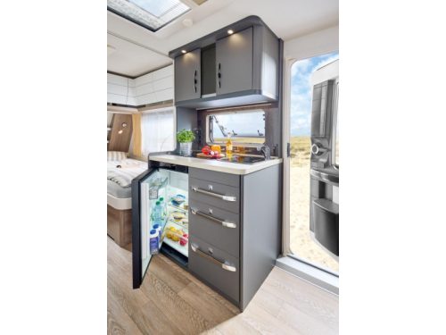 Hobby On Tour 460 DL NOW AT VAN EIJK CARAVANS! photo: 4