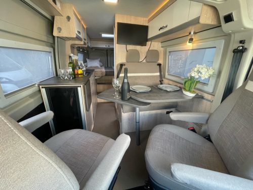 P&ouml;ssl SUMMIT 640 SINGLE BEDS AUTOMATIC VAN CONVERSION photo: 18