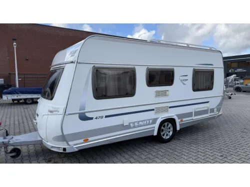 Fendt Saphir 470 TF French bed dinette toilet  photo: 15