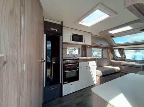 Sprite Cruzer 475 SR photo: 5