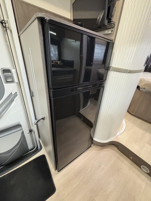Chausson Titanium 628 AUTOMAAT QUEENSBED CAMERA ZONNEPANEEL Foto: 7