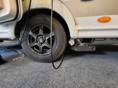 Dethleffs C'Go 475 FR mover, bicycle carrier, awning photo: 1