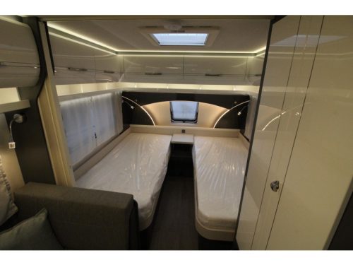 Hobby Excellent 460 SL Einzelbetten! Foto: 7