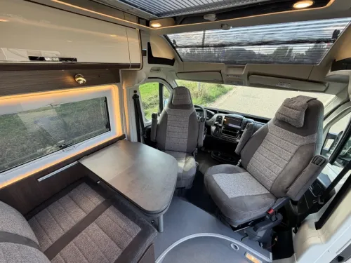 P&ouml;ssl Summit Prime 640 180HP, Van conversion, Busbiker, Lithium photo: 3
