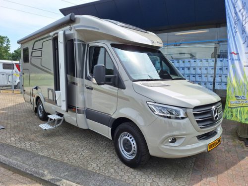 Hymer GT-S 600 XXL BED - LED - STEINGRAU photo: 1