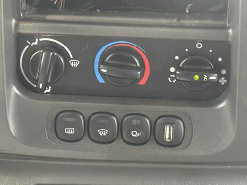 Ford TRANSIT-EUROLINE/NUGGET van conversion 7 seats in very neat condition air conditioning sofa bed pop-top roof towbar apk until 30-04-27 photo: 8