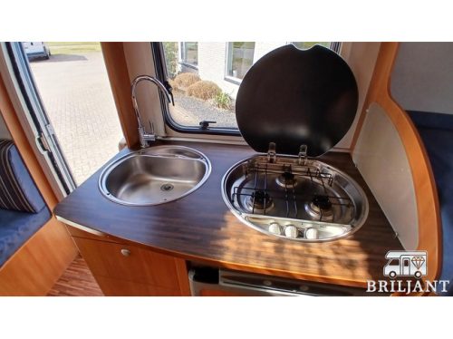 Hymer HV 562 .. 2008 single beds photo: 5