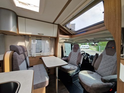 CAPRON T135 photo: 5