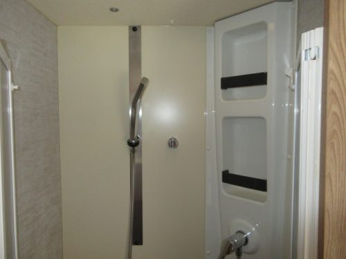 Rimor Seal 66 PLUS Face to Face and Queen Bed photo: 8
