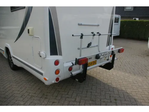 Chausson Flash 718 XLB Queensbed, Hubdach, Klimaanlage. Foto: 5