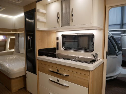 Hobby Excellent Edition 495 UL NOW AT VAN EIJK CARAVANS! photo: 8